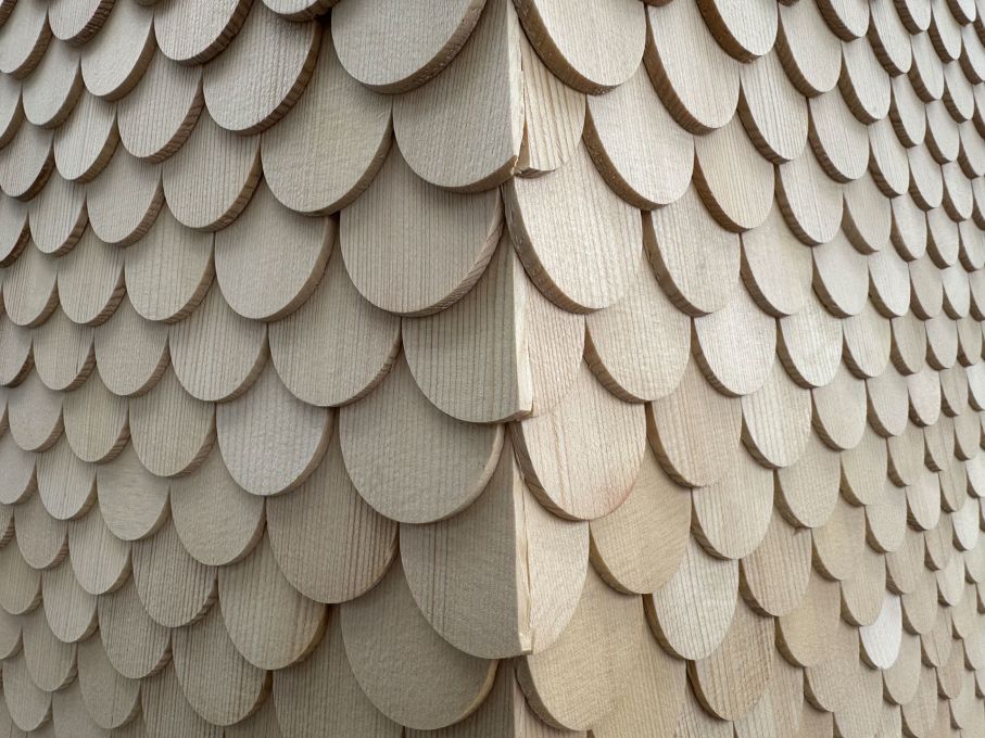 40'000 Schindeln sind angebracht! Foto: Stiftung 3FO (FK).