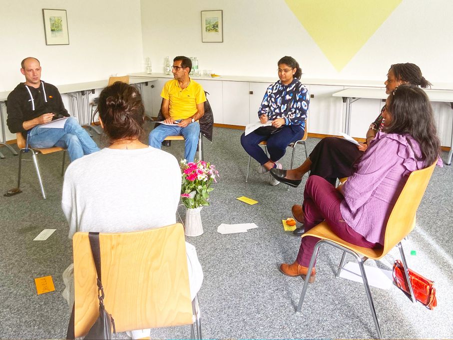 exCHANGE Biografiegespräche – Vertrauen wächst, wenn wir einander zuhören